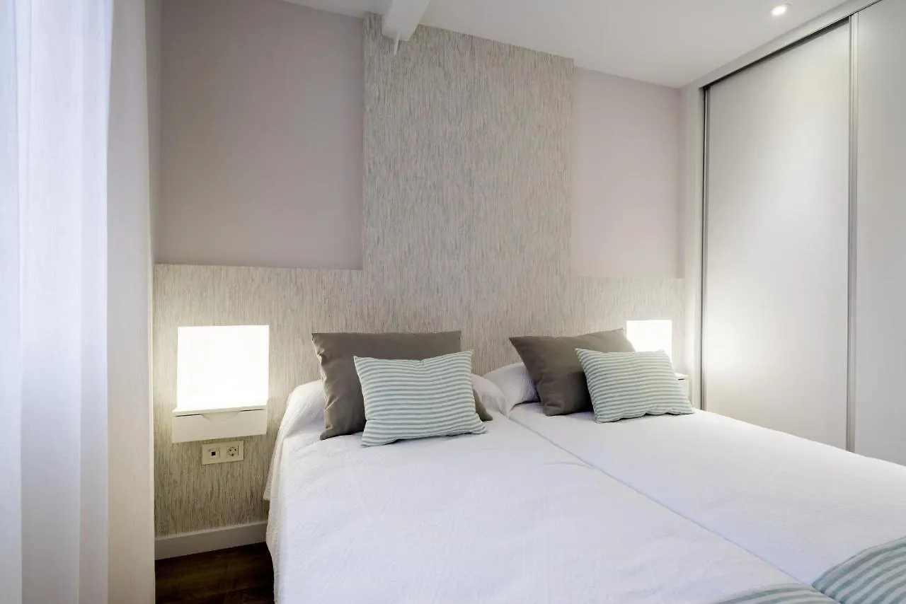 Puerto de Málaga Premium 3 Bedrooms Apartment 0*,  España