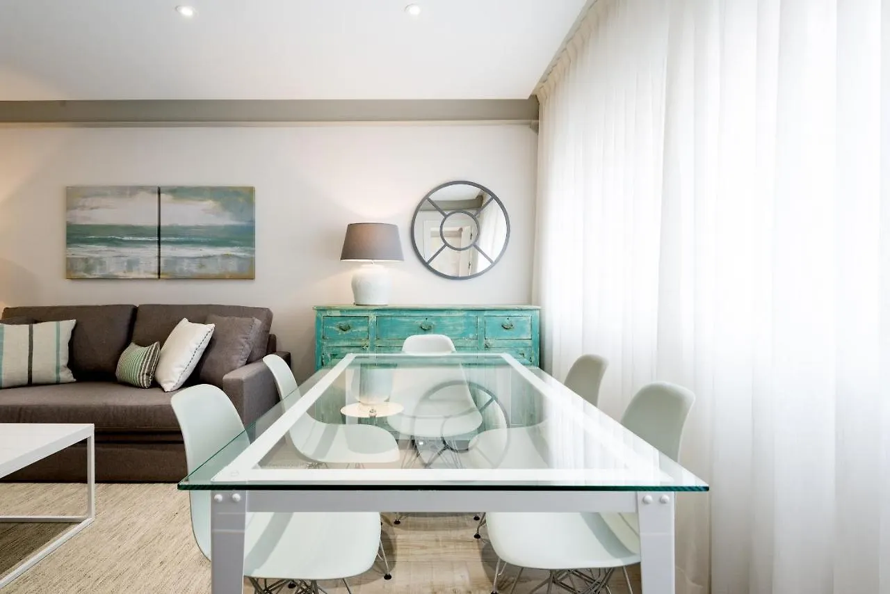 Puerto de Málaga Premium 3 Bedrooms Apartment 0*,  España